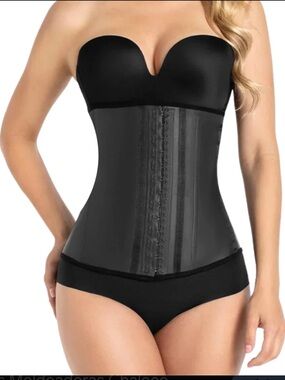 Black Waist Shaper TrainerAdjustable Compression Belt size S Colombian Faja NWT